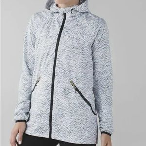 Lululemon Rain Jacket - Dottie Dash Pattern